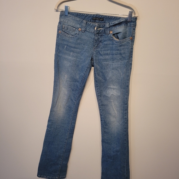 Jeans - Picture 2 of 12